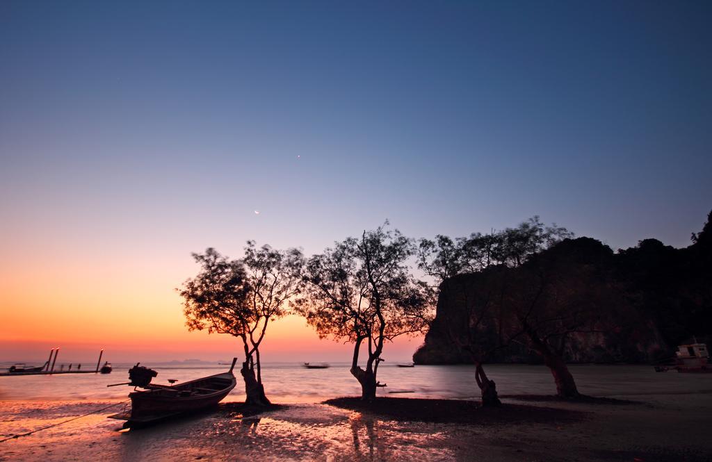 Sunrise Tropical Resort Railay Beach Exterior photo